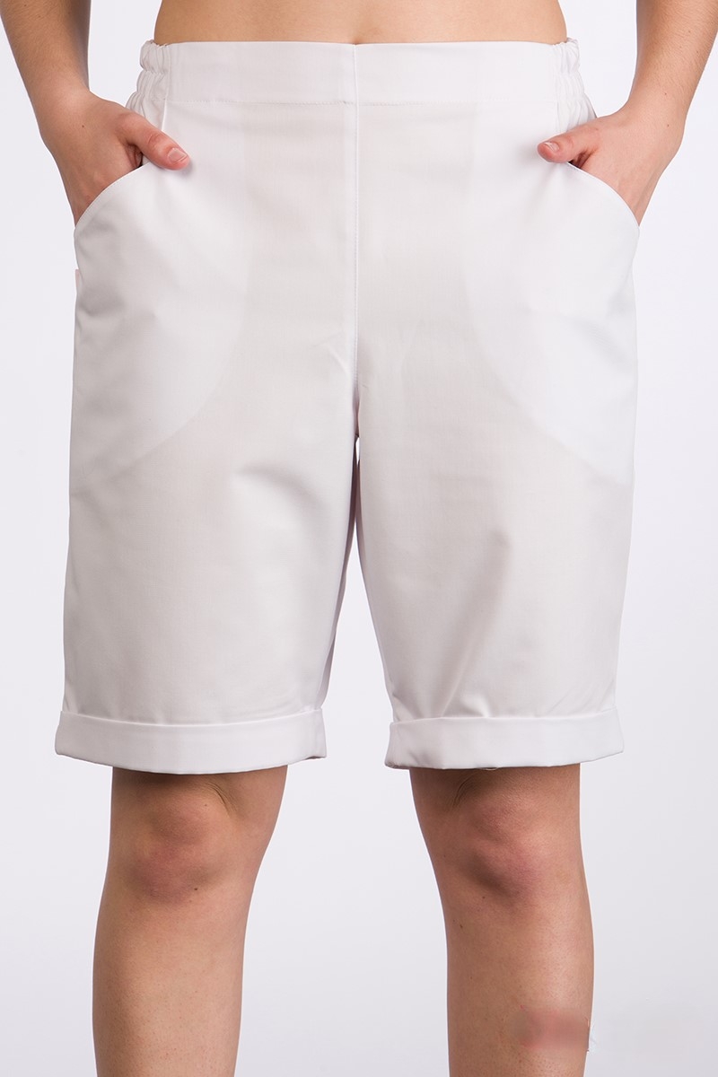 BERMUDA SHORTS WITH POCKETS