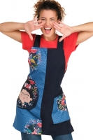 POPPY LITTLE GIRL SCHOOL STOLE
